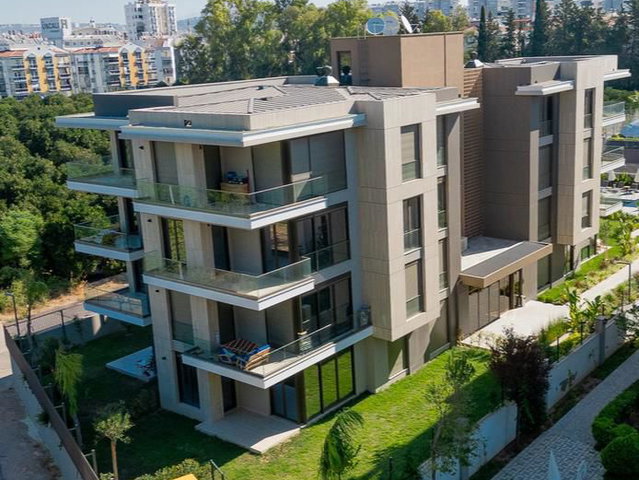 MOLLAYUSUF'TA ULTRALÜKS SİTEDE SATILIK 2+1 GİRİŞ KAT DAİRE