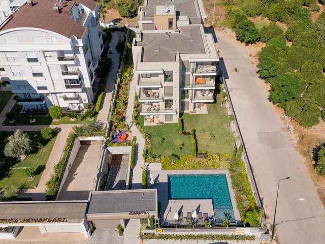 MOLLAYUSUF'TA ULTRALÜKS SİTEDE SATILIK 2+1 GİRİŞ KAT DAİRE