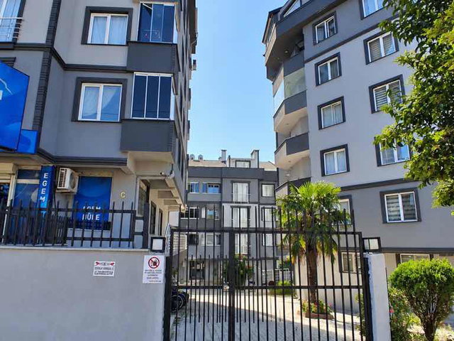 ENG PARK SİTESİNDE BOŞ 3+1 SATILIK DAİRE