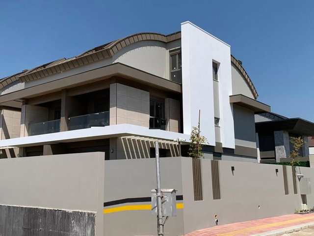 MOLLAYUSUF'TA LÜKS SİTEDE EŞYASIZ KİRALIK 3+1 DUBLEKS DAİRE