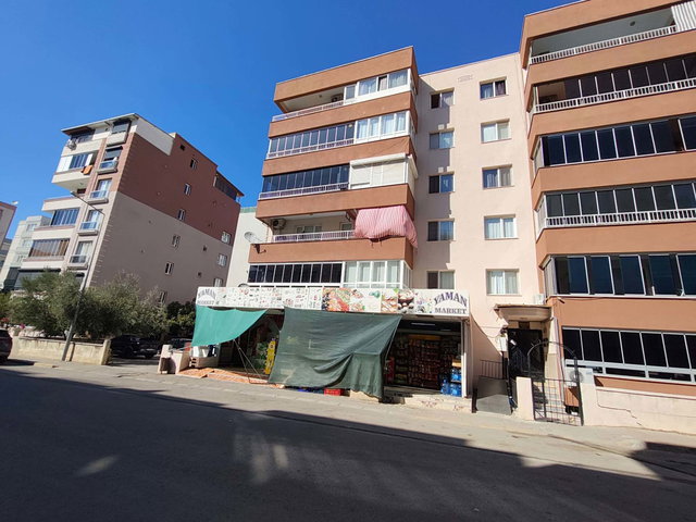 ALİAĞA MERKEZDE OTOPARKLI, ÇİFT BALKONLU GENİŞ  KİRALIK 3+1 DAİRE