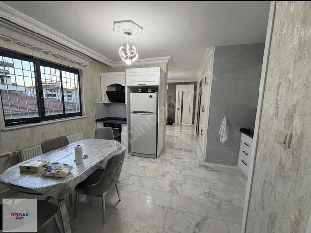 REMAX ÖZGÜR'DEN BATIKENT DE DUBLEX DAİRE