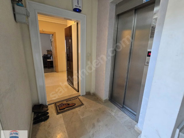 TUZLA POSTANE'DE SATILIK 120M² 3+1 GİRİŞ KAT FIRSAT DAİRE