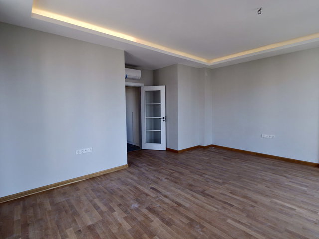 FENERYOLU BAĞDAT CADDESI YAKINI SATILIK SIFIR 3+1 DAIRE 110 M2