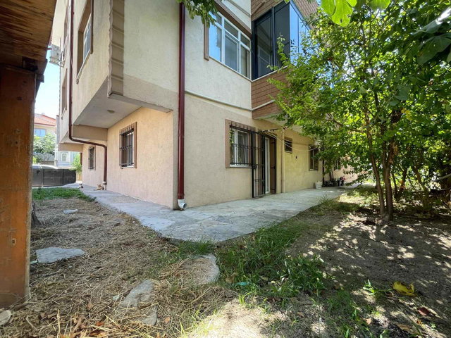 REMAX MAVİ MERT CAN DOĞANAY'DAN ARABACIALANI KİRALIK 2+1 DAİRE