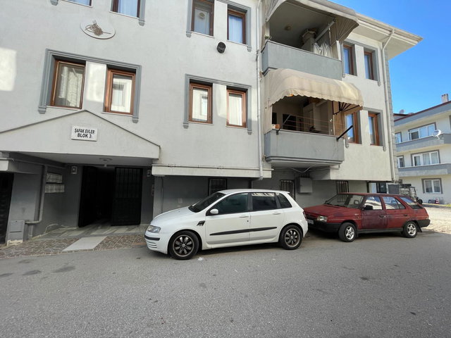 REMAX MAVİ'DEN SERDİVAN VATAN'DA GARAJLI SİTE İÇİ 3+1 DAİRE