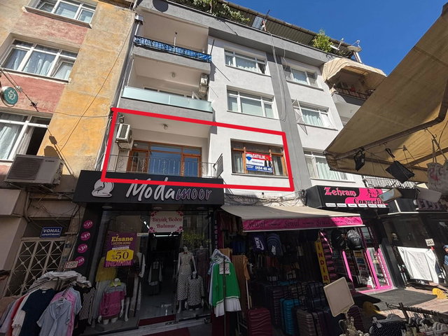 REMAX KANYON'DAN MERKEZDE ARA KAT 2+1 DAIRE.