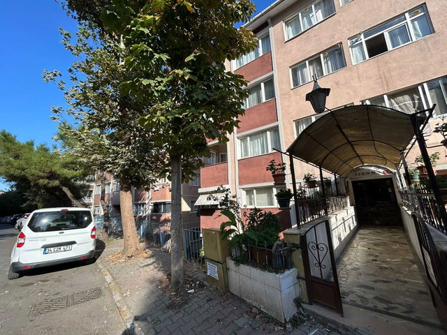 EYÜPSULTAN'DA PARK CEPHELI EŞYALI 2+1 KIRALIK DAIRE