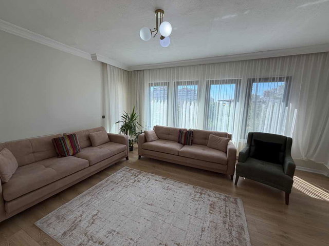 BATIKENT ÇAKIRLAR'DA YENI YAPILI 3+1 DAIRE