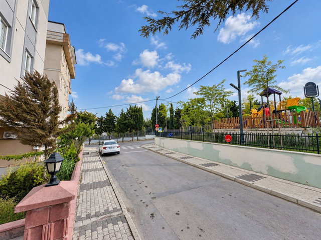 SANCAKTEPE MERVE MAHALLESI'NDE 2018 YAPIMI 3+1  TERS DUBLEKS  BALKONLU SATILIK DAIRE