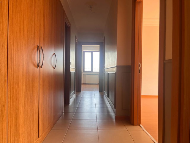 GÜVENLİKLİ LÜKS SİTEDE,EB.BANYOLU ,PEYZAJ MANZARALI, GENİŞ 3+1