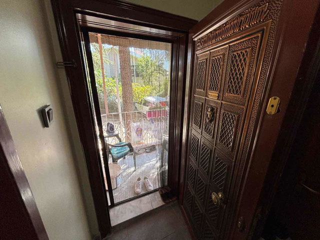 UĞUR MUMCU’DA GÜVEN BAŞARI SİTESİ’NDE 3+1 MÜSTAKİL EV | 180 M² BRÜT | BOŞ & KREDİYE UYGUN