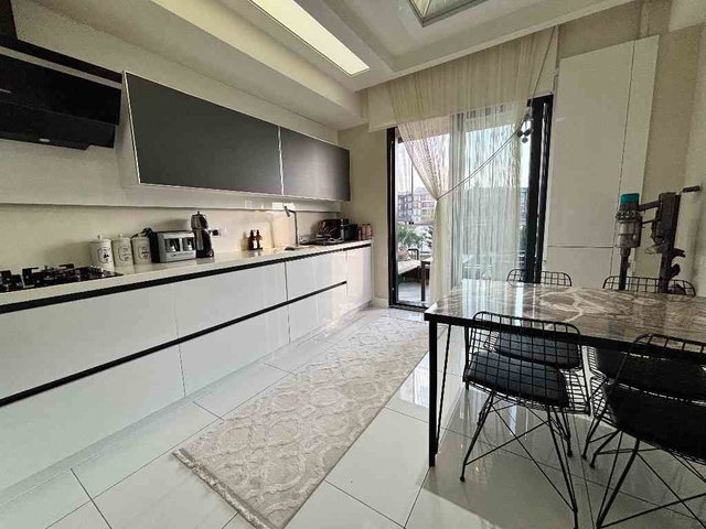 SELÇUKLU MAHALLESİNDE SİTE İÇİNDE SATILIK 3+1 LÜKS DAİRE
