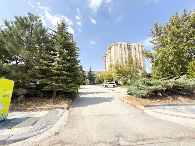 VENÜSKENT SİTESİNDE PRESTİJLİ BLOKTA FULL YAPILI 3+1 DAİRE
