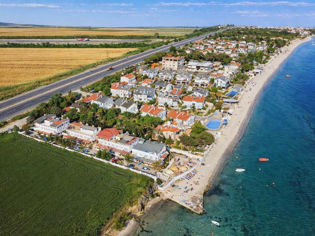 DENIZE SIFIR SITEDE KİRALIK VİLLA
