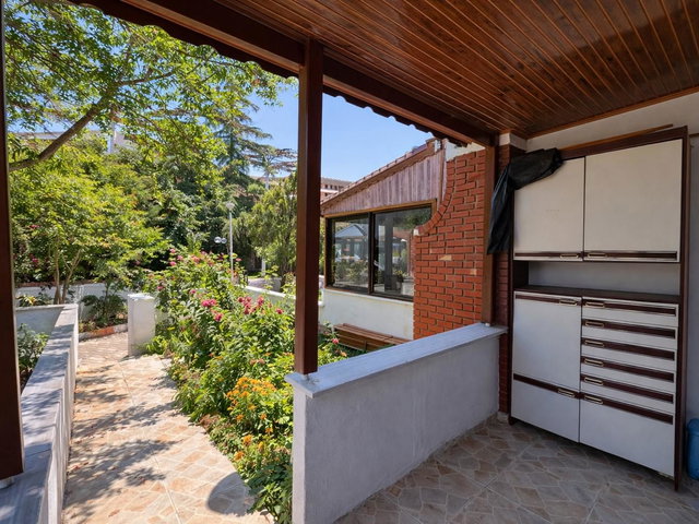 DENIZE SIFIR SITEDE KİRALIK VİLLA