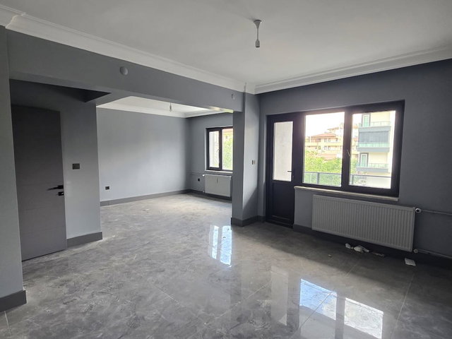 ŞEHİR MERKEZİNDE GENİŞ 2+0 KİRALIK OFİS BÜRO