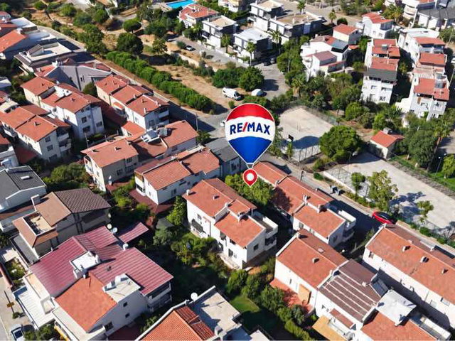 GÜZELBAHÇE ÇELEBİDE 3+1 110 M² NET BAHÇELİ SATILIK VİLLA