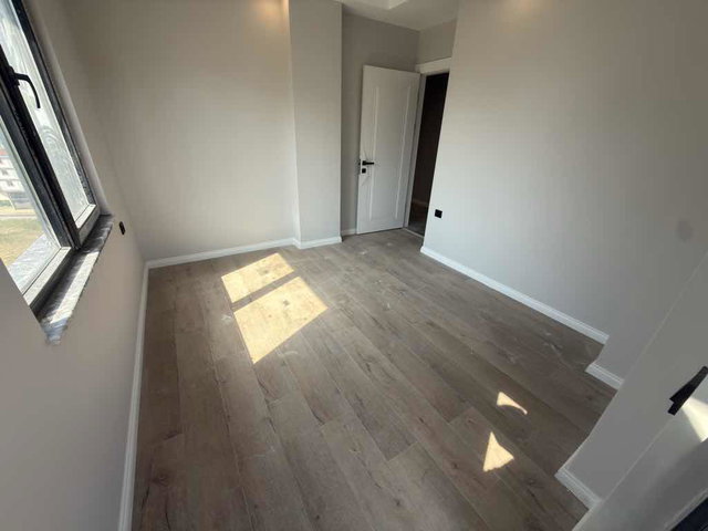 DENİZ MANZARALI, YERDEN ISITMA, EBEVEYN BANYO SATILIK 2+1