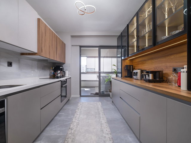 REMAX ADVANTAGE'DEN KIZILCIKTA HAVUZLU SİTE SATILIK 3+1 DAİRE