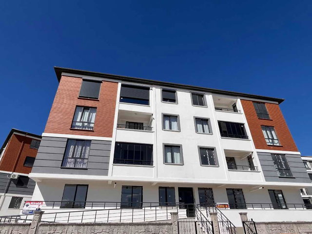 REMAX DEM'DEN CUMHURİYET MAH. 2+1 KİRALIK DAİRE
