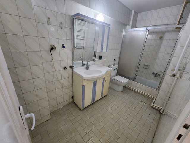 KONAK GÜNEŞLİ MAH, 3+1, ÜÇYOL METRO YAKINI, KİRALIK DAİRE