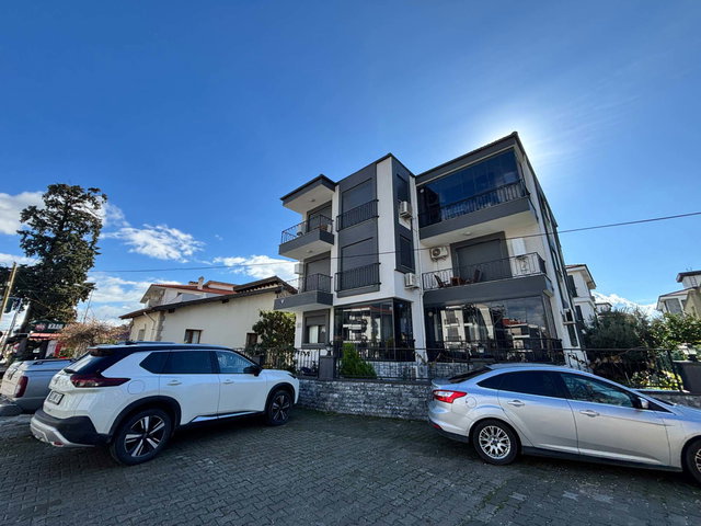 REMAX YELKEN'DEN SIĞACIK TA DENİZE 300M, EŞYALI 1+1 FERAH DAİRE