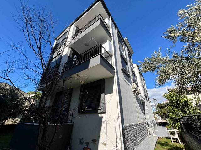REMAX YELKEN'DEN SIĞACIK TA DENİZE 300M, EŞYALI 1+1 FERAH DAİRE