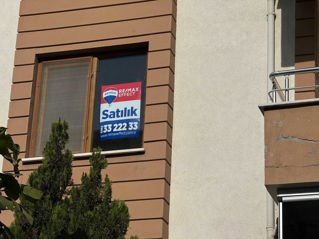 SERDİVAN BEŞKÖPRÜ FENERLİ SOKAK 3+1  KAPALI OTOPARKLI KİRALIK DAİRE