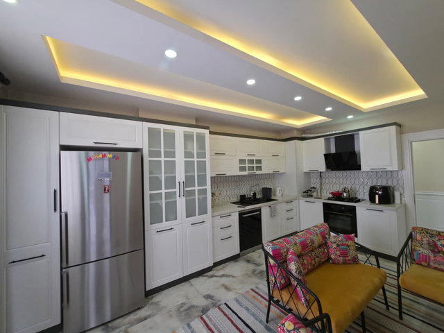 REMAX İLKE'DEN KOMBİNA'DA 4+1 SATILIK LÜKS DAİRE
