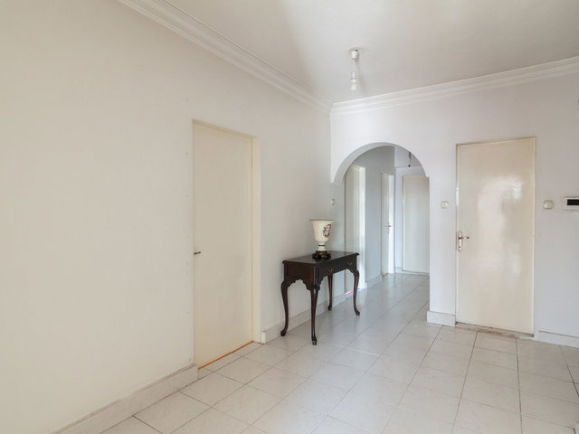 BATIKENT BATI SİTESİ’NDE MERKEZ 84 SİTESİ’NDE 3+1, 125 M² NET, MERKEZİ ISITMALI, BALKONLU DAİRE