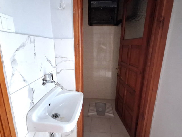 BUCA ÇAMLIKULE MH. 135 M² DOĞAL GAZLI KIRALIK 3+1 DAIRE