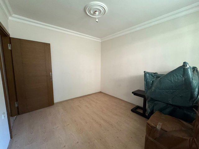 ÇEKMEKÖY CUMHURIYET MAHALLESI 2+1 SATILIK DAIRE