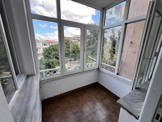 KADIKÖY RIHTIM 3+1 MERKEZİ KONUM KİRALIK DAİRE