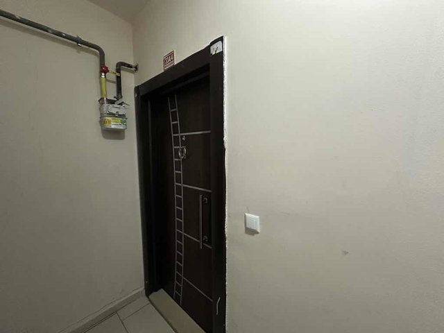 REMAX DIA'DAN KONURALP ÜNİVERSİTE BÖLGESİNDE CADDE CEPHELİ 1+1
