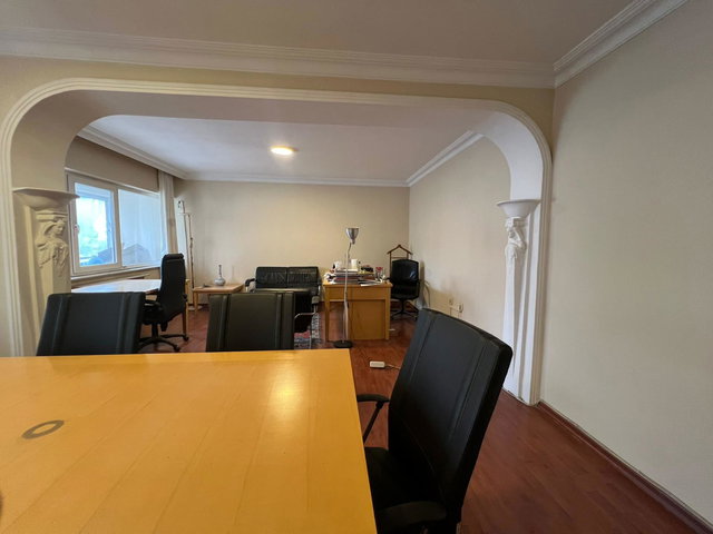 KOZYATAĞI İNÖNÜ CADDESİ SÜMKO SİTESİNDE 3+1 SATILIK DAİRE