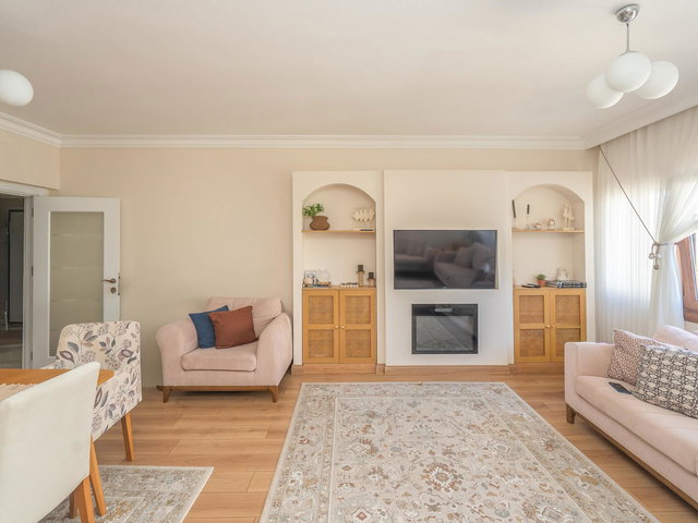 REMAX GELİŞİMDEN EMEKEVLER SİTESİNDE 3+1 SATILIK DAİRE