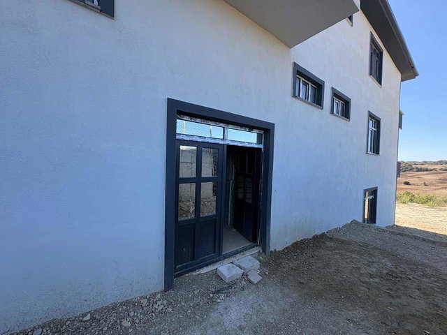 SAKARYA,KAYNARCA KERTİL MAH.SATILIK 140 M²2+1 GİRİŞ KAT DAİRE