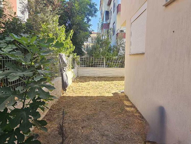 EVRENSEKİ İNCİRLİPINAR MEVKİİNDE HAVUZLU SİTE İÇİ KİRALIK 2+1 DAİRE