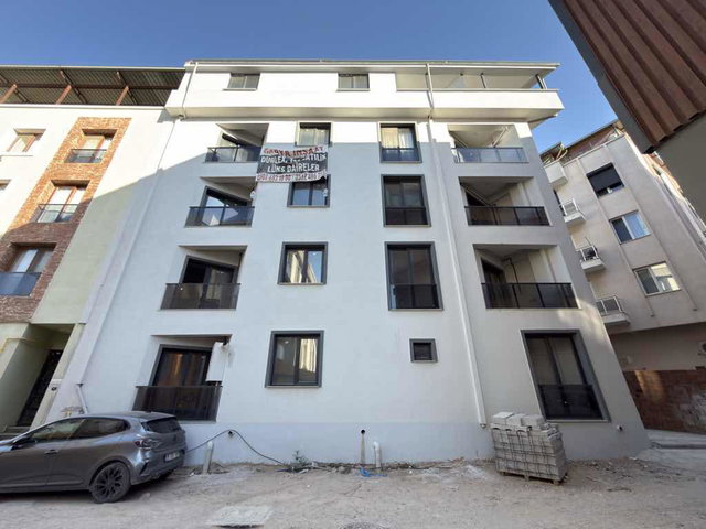 SEYREK MEYDANDA KİRALIK 1+1 DAİRE