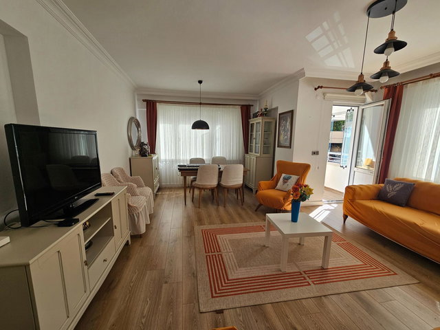 NURAN KARABAŞ ÇEKMEKÖY PARADISE CITY DE 3+1 YAPILI SATILIK DAIRE