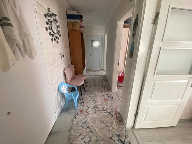 GÜNEŞLIDE ÜSKÜP CADDESINE YAKIN 4+2 DUBLEKS DAIRE VİDEOLU