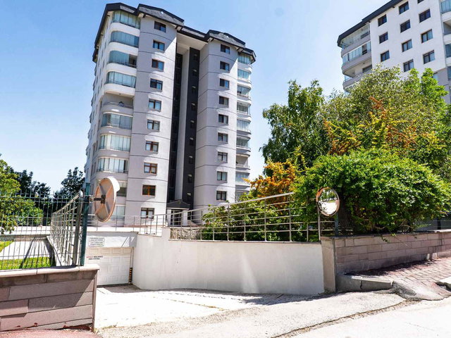 YAŞAMKENT BAHÇEŞEHİR SİTESİ SATILIK 3+1 BOŞ ARAKAT DAİRE