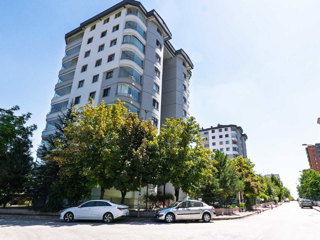 YAŞAMKENT BAHÇEŞEHİR SİTESİ SATILIK 3+1 BOŞ ARAKAT DAİRE