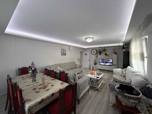 KÜÇÜKKOLPINAR GÖKDELENLERİN HEMEN ALTI ÇOK GENİŞ SATILIK 3+1