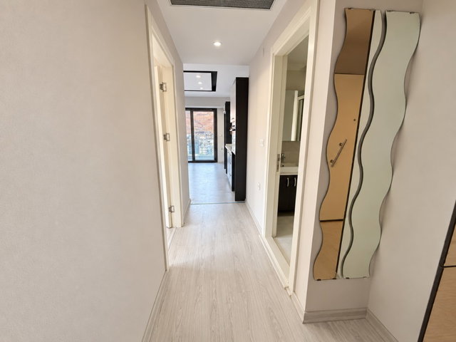 ÇİĞLİ UĞUR MUMCU’DA MARKA 333 SİTESİNDE 13. KAT 1+1 , VRV ISITMALI KİRALIK DAİRE