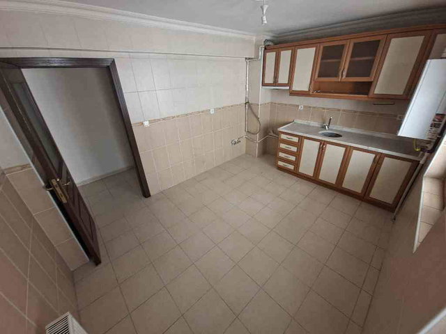 ESERTEPE'DE 4+1 BAĞIMSIZ SALON 135M2