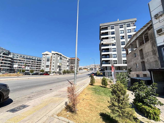 ÇİĞLİ BALATÇIK’TA 2024 YAPIMI, EŞYALI 1+1 KİRALIK DAİRE | BALKONLU, KOMBİLİ