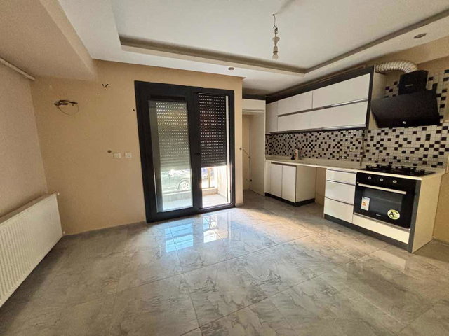 ÇİĞLİ YENİ MAHALLE’DE 2021 YAPIMI, BALKONLU 1+1 KİRALIK DAİRE | YÜKSEK GİRİŞ
