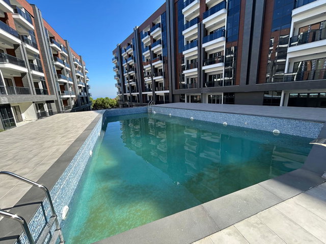 RE/MAX ŞEHİR'DEN DENİZ MANZARALI KİRALIK DAİRE